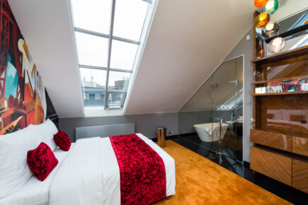 Empirent Aquarius Apartments